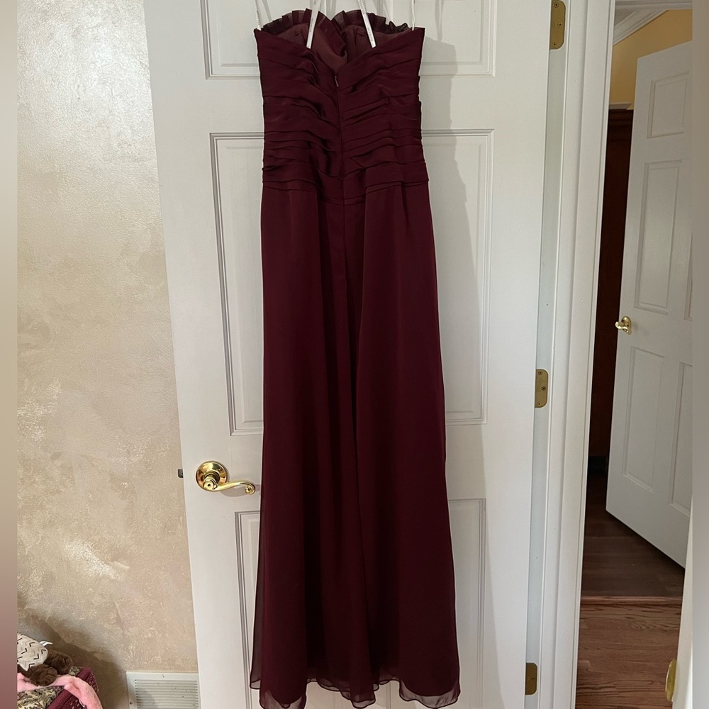 Belsoie Burgundy Gown - Picture 5 of 8